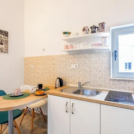 Charming Little Getaway - Hvar Apartment Hvar Town